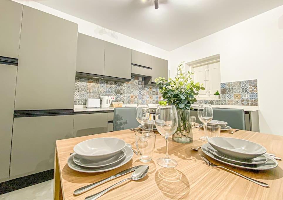 Designer Duplex Penthouse In Floriana Appartement Buitenkant foto